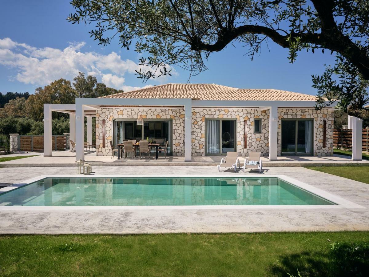 Gerakas Luxury Villas Vasilikí 外观 照片